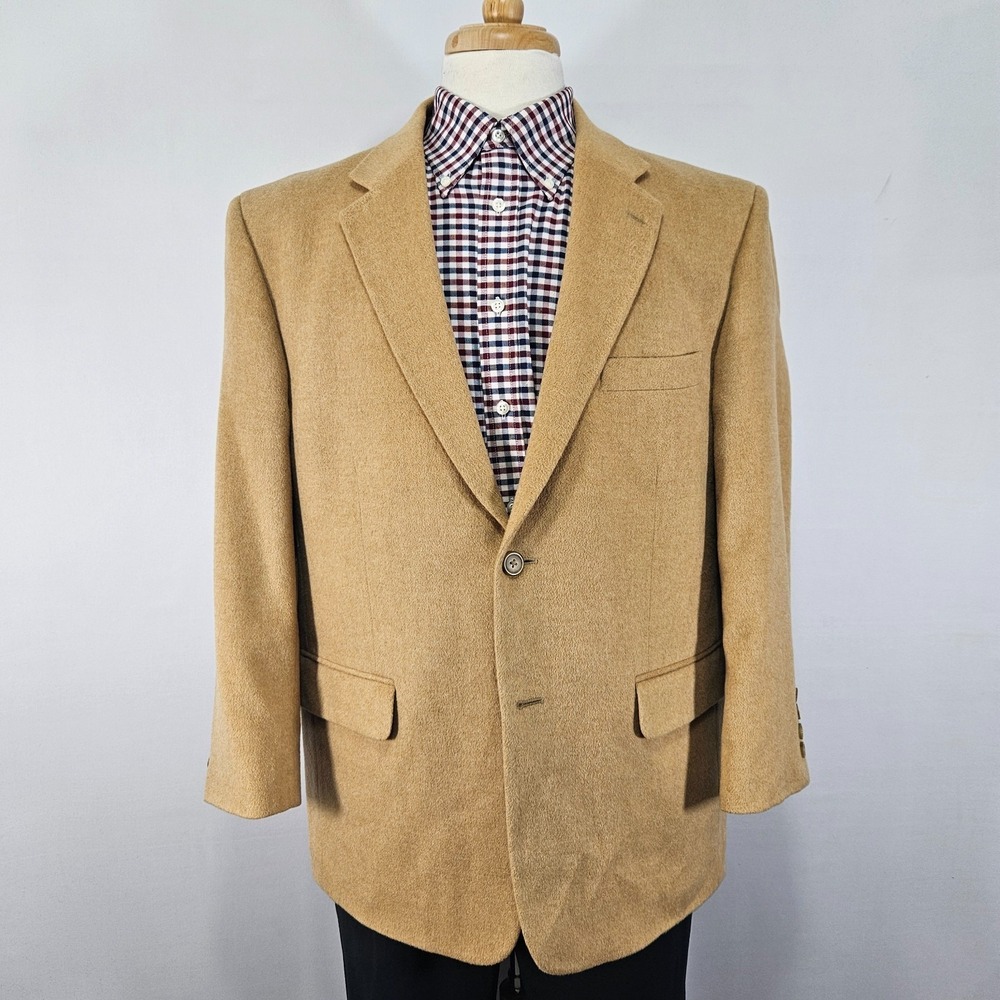 Botany 500 Men's Sport Coat Blazer Two Button Beige Flannel Camel Hair Size 44S